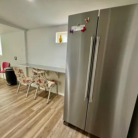 Private Tiny Room On The 1St Floor With Shared Bathroom Near Airport And Downtown Seattte Seattle Exterior photo